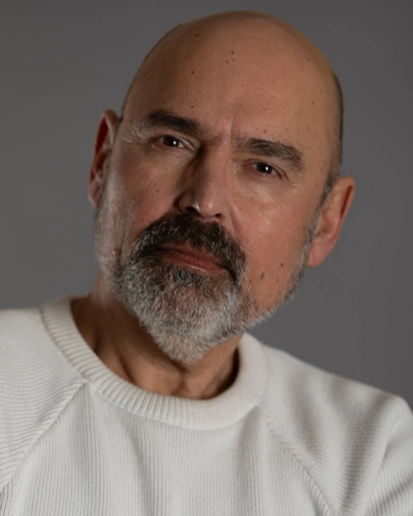 Psicólogo Leonardo Pires de Oliveira